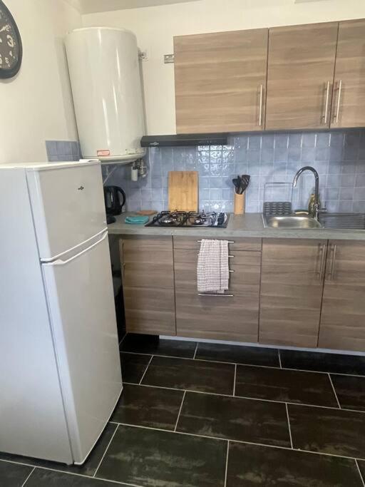 L8 - Villiers-Le-Bel Proche Roissy & Paris Apartment Luaran gambar