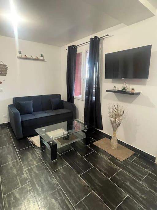 L8 - Villiers-Le-Bel Proche Roissy & Paris Apartment Luaran gambar